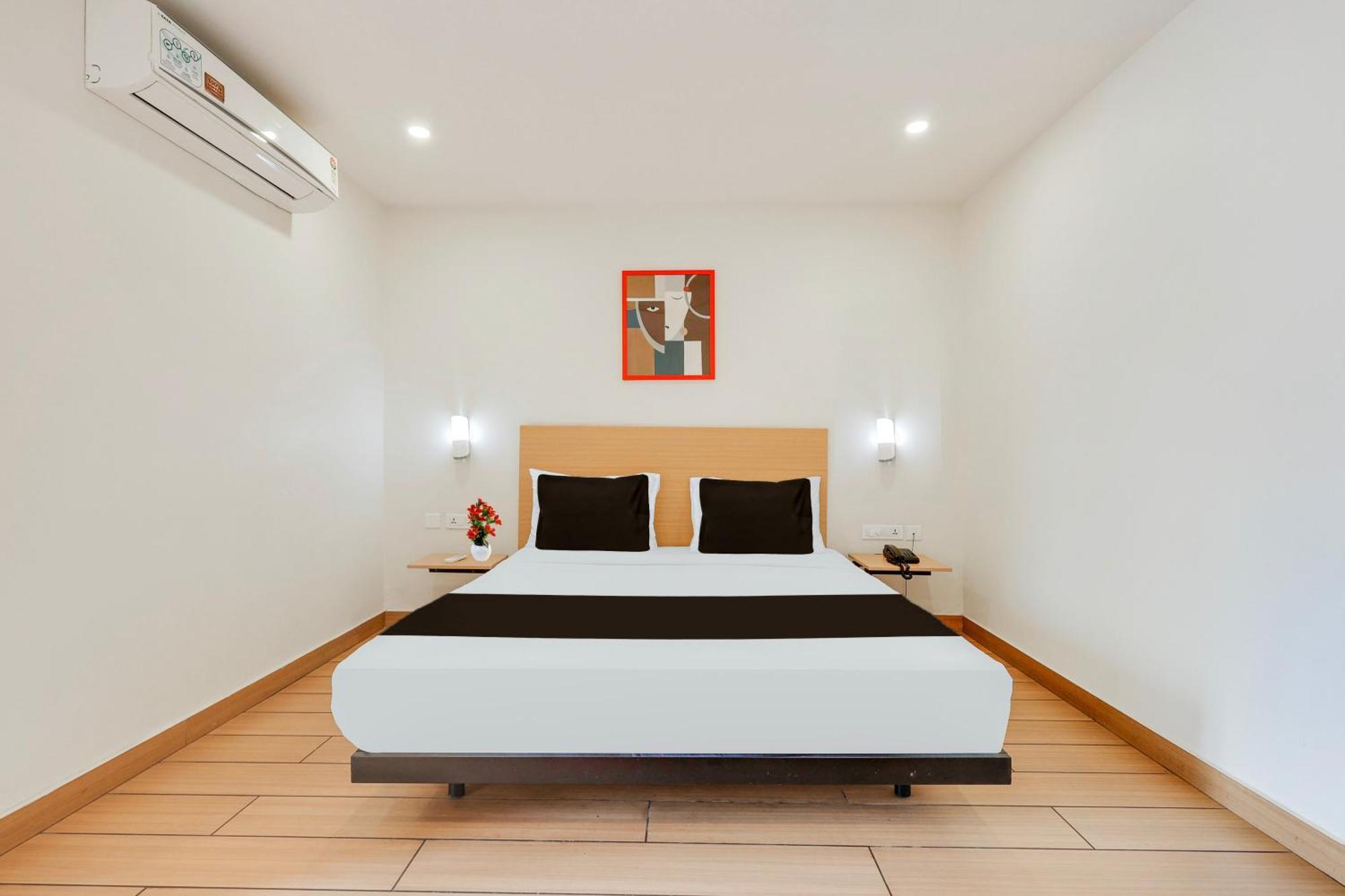 Super Townhouse Visakhapatnam 호텔 외부 사진