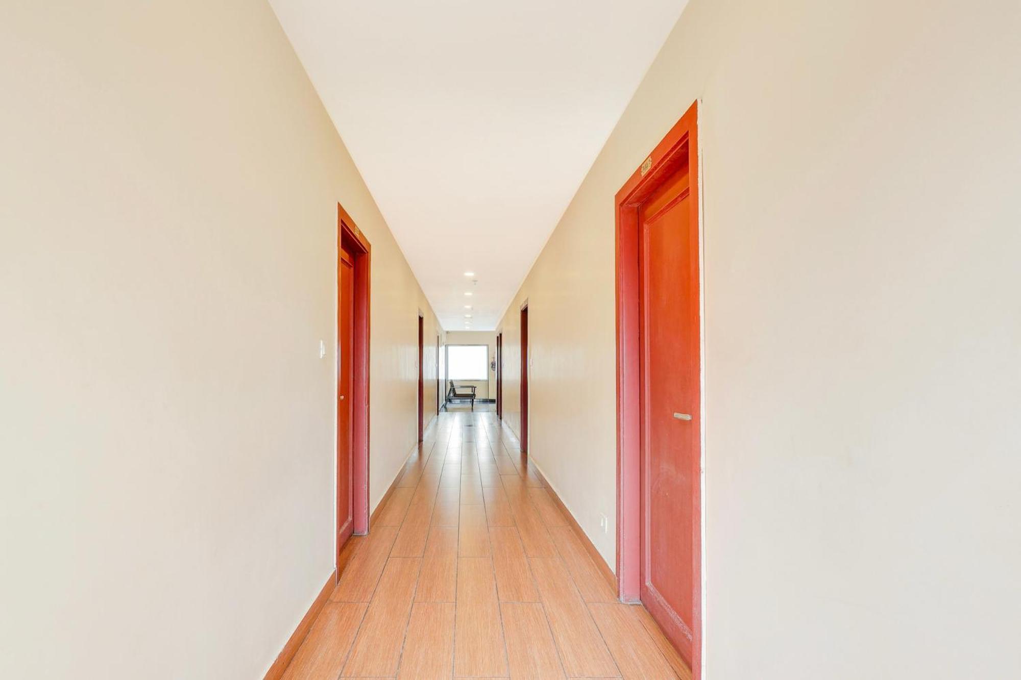 Super Townhouse Visakhapatnam 호텔 외부 사진