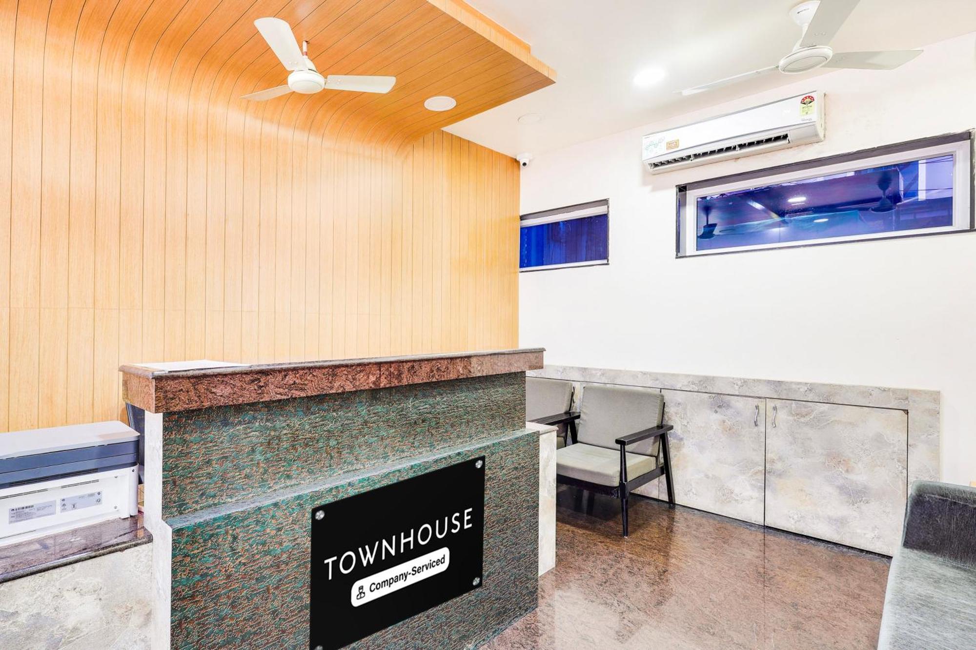 Super Townhouse Visakhapatnam 호텔 외부 사진